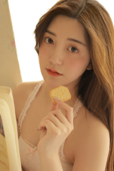 把筷子放屁眼里不能掉的